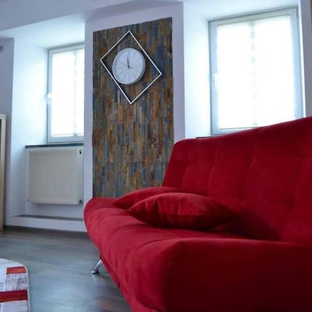 Zsizelle Rezidence Apartamento Braşov Exterior foto
